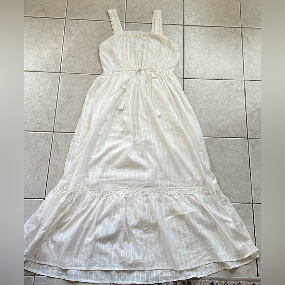 White boho chic maxi dress